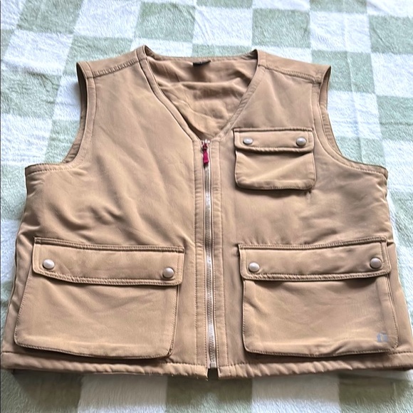Bonobos Fielder Utility Cargo Vest Men’s M Beige Tan | Outdoor Hiking Gorpcore - Picture 1 of 9